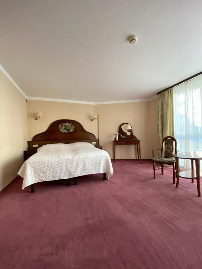 Apartamenty Rodzinne Przy Plazy Kołobrzeg Exteriör bild