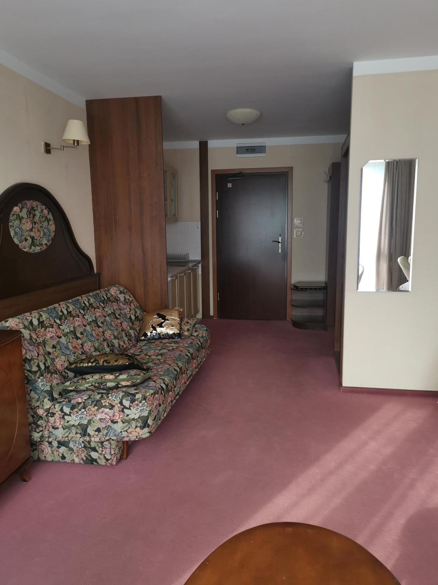 Apartamenty Rodzinne Przy Plazy Kołobrzeg Rum bild